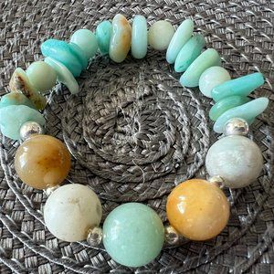 Glass beaded bracelet